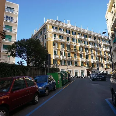 Gli Anemoni Free Parking Panzió